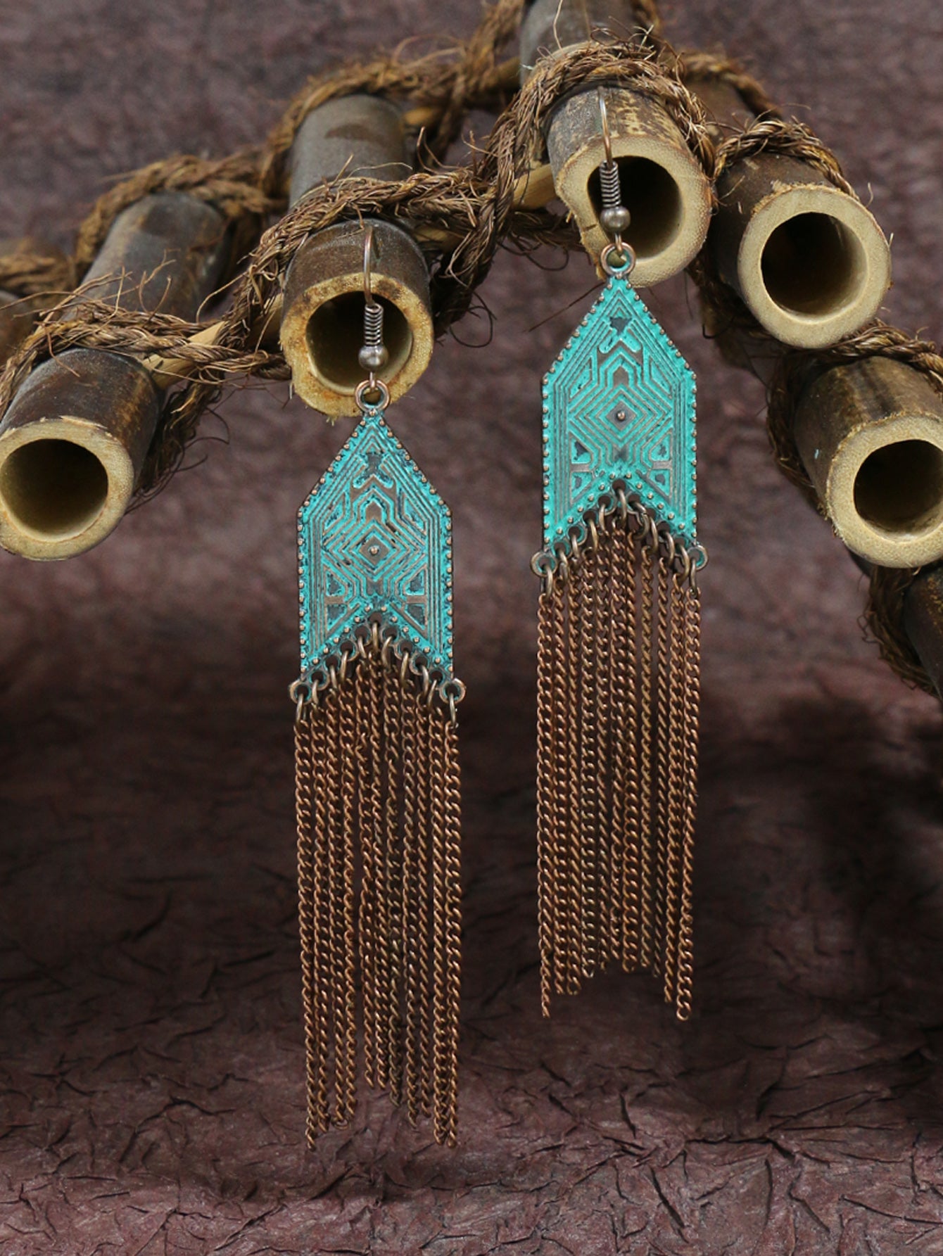 1 Pair Of Retro Style Bronze And Blue Geometric Chain Tassel Long Earrings Ethnic Style