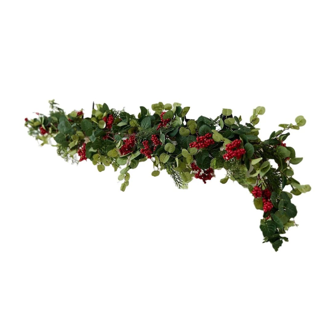 Christmas decoration 6.3ft Xmas Garland Artificial Berries Garland Holiday Xmas cabinet, table Artificial leaf decor wreath