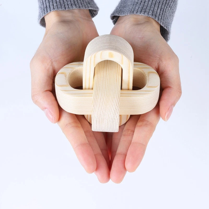 Hand-Carved Wooden Knot Decor – Boho 3-Link Wood Sculpture for Farmhouse, Office & Rustic Home Styling