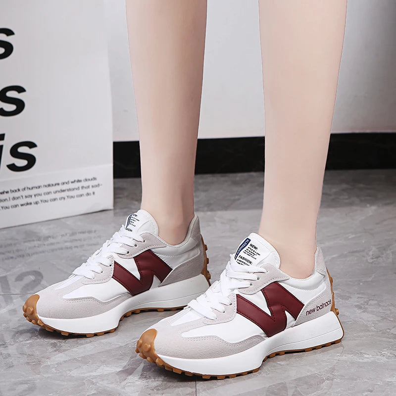 Women’s Casual Sneakers – Autumn Fashion Breathable Lace-Up Sports Shoes, Platform Walking Shoes